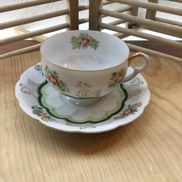 Vintage Ucagco Occupied Japan Eggshell Porcelain Cup and Saucer - Picture 1 of 11